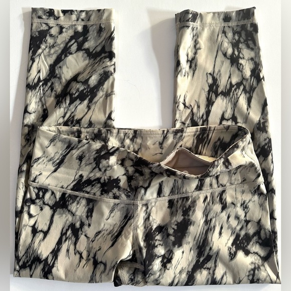 Lululemon Wunder Under Crop Leggings 8 Luxtreme Marble Mid Rise Pocket - Picture 7 of 15